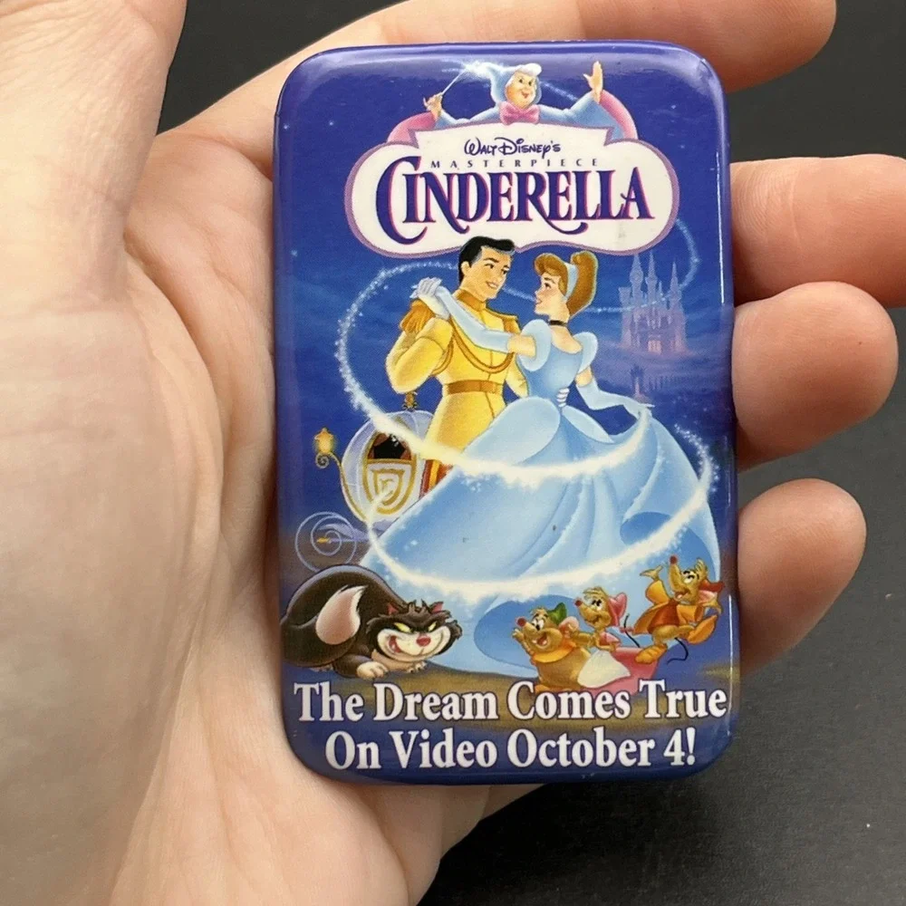 Walt Disney's Masterpiece Cinderella The Dream Comes Try On Video October‎ 4 Pin